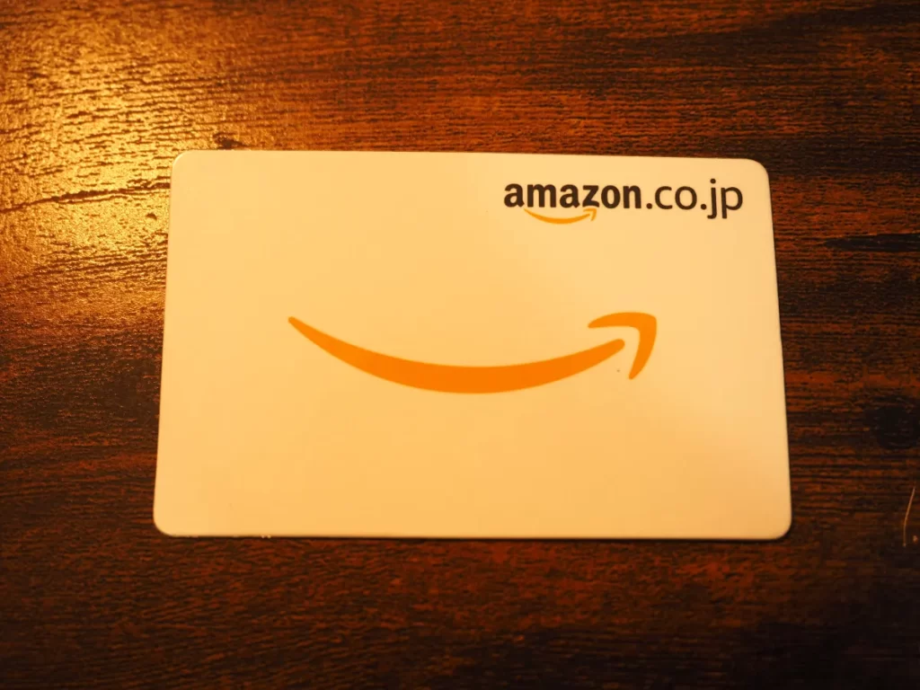 Amazonギフト券クリスマスドットカード