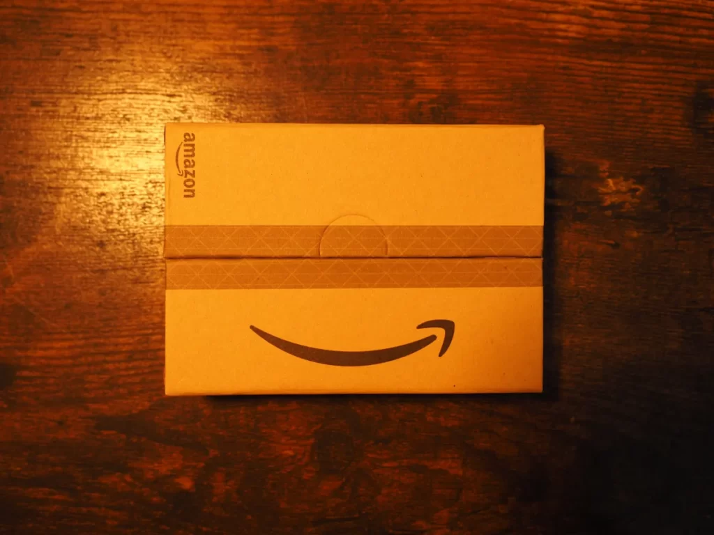 Amazonギフト券スマイルボックス表面